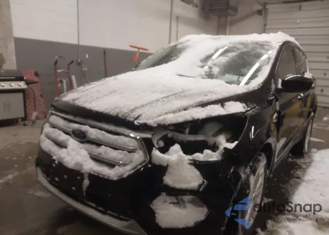 2018 Ford Escape Se from USA, damaged, VIN 1FMCU9GD8JUD53834